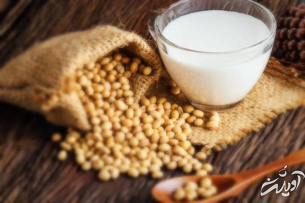 نوشیدنی با شیر